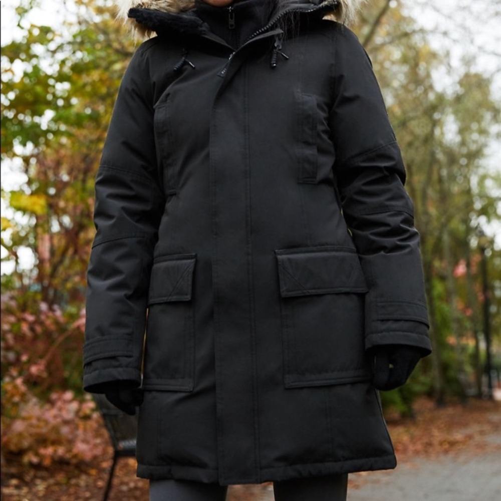 Tna Bancroft Parka With Black Fur Hood Size Small Warmest Parka